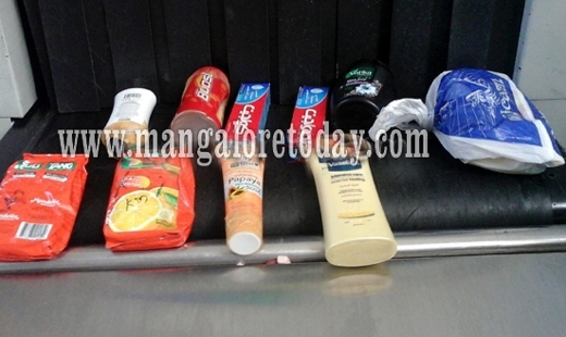 2 kg gold powder hidden in toothpastes